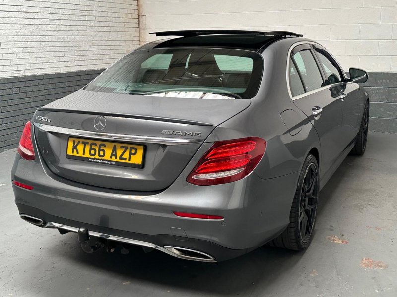 MERCEDES-BENZ E CLASS