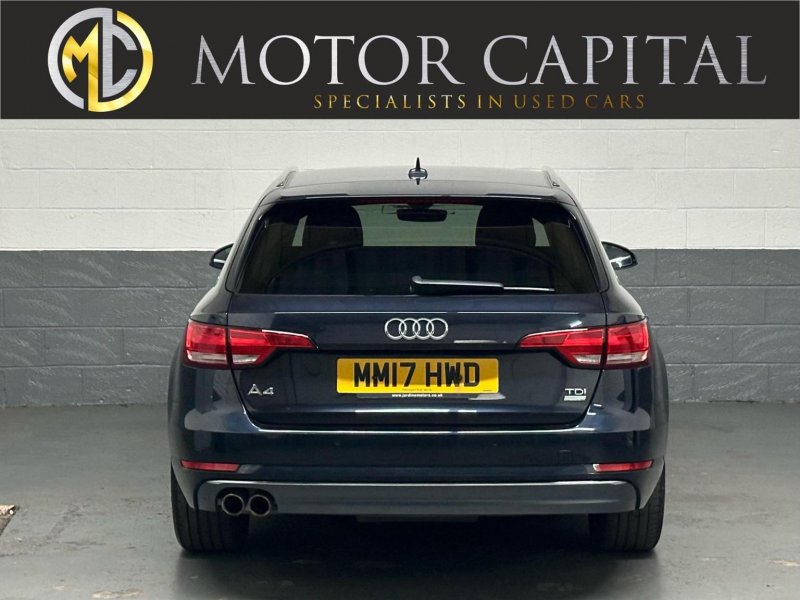AUDI A4 AVANT